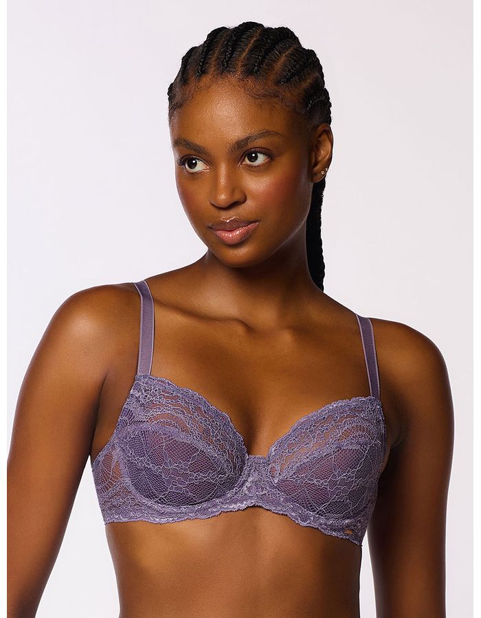 Essential Lace Underwire Bra