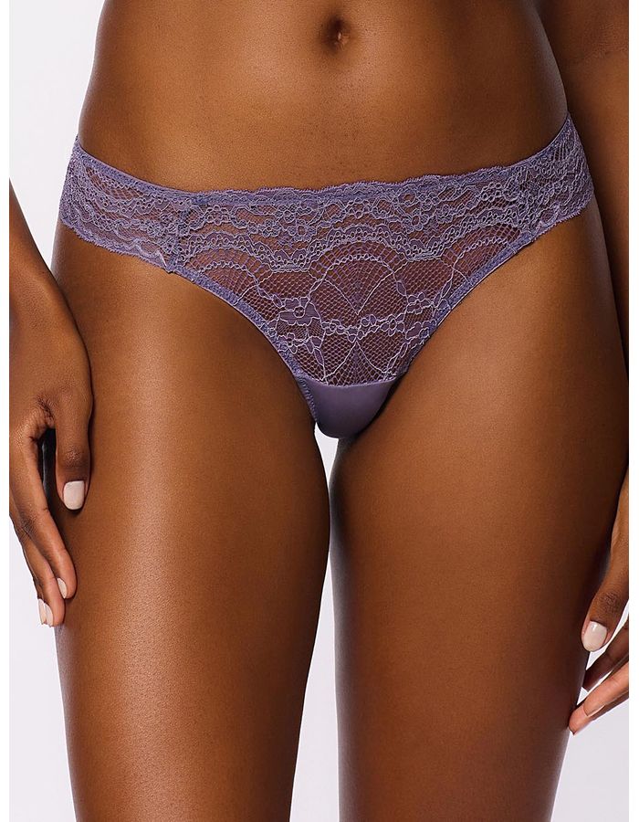 Essential Lace Thong